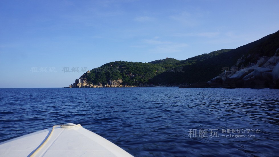 亞龍灣游艇會→太陽灣→百福灣→東排→西排→亞龍灣酒店群→亞龍灣游艇會 亞龍灣游艇會→太陽灣→百福灣→東排→西排→亞龍灣酒店群→亞龍灣游艇會