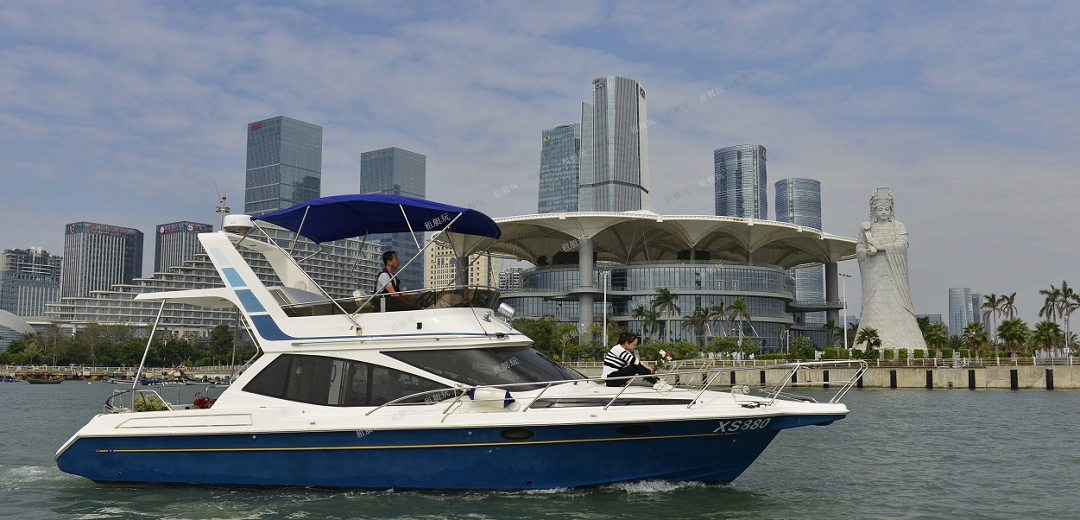 34英尺三層游艇 34英尺三層游艇