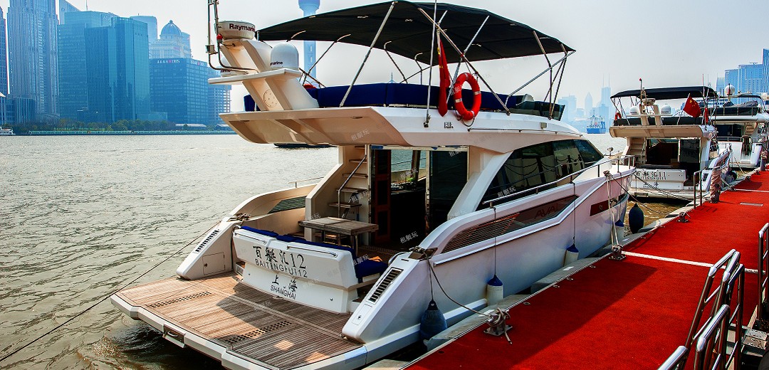 臺(tái)灣AVA 49豪華游艇 12 臺(tái)灣AVA 49豪華游艇 12