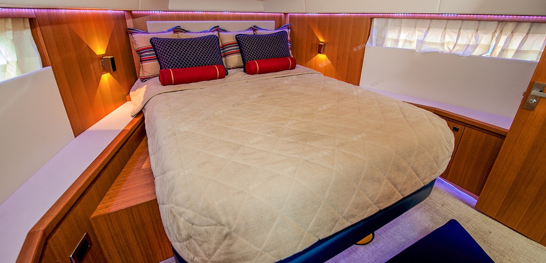 臺(tái)灣AVA 49豪華游艇 12 臺(tái)灣AVA 49豪華游艇 12