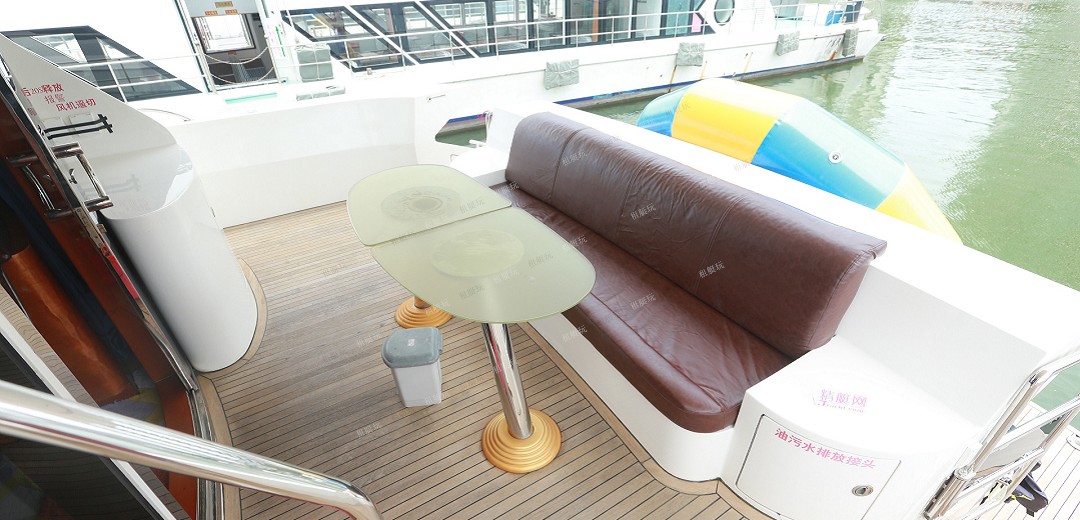 72英尺三層游艇 72英尺三層游艇