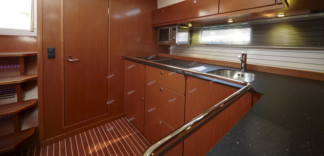 德國巴伐利亞46尺運動游艇 德國巴伐利亞46尺運動游艇